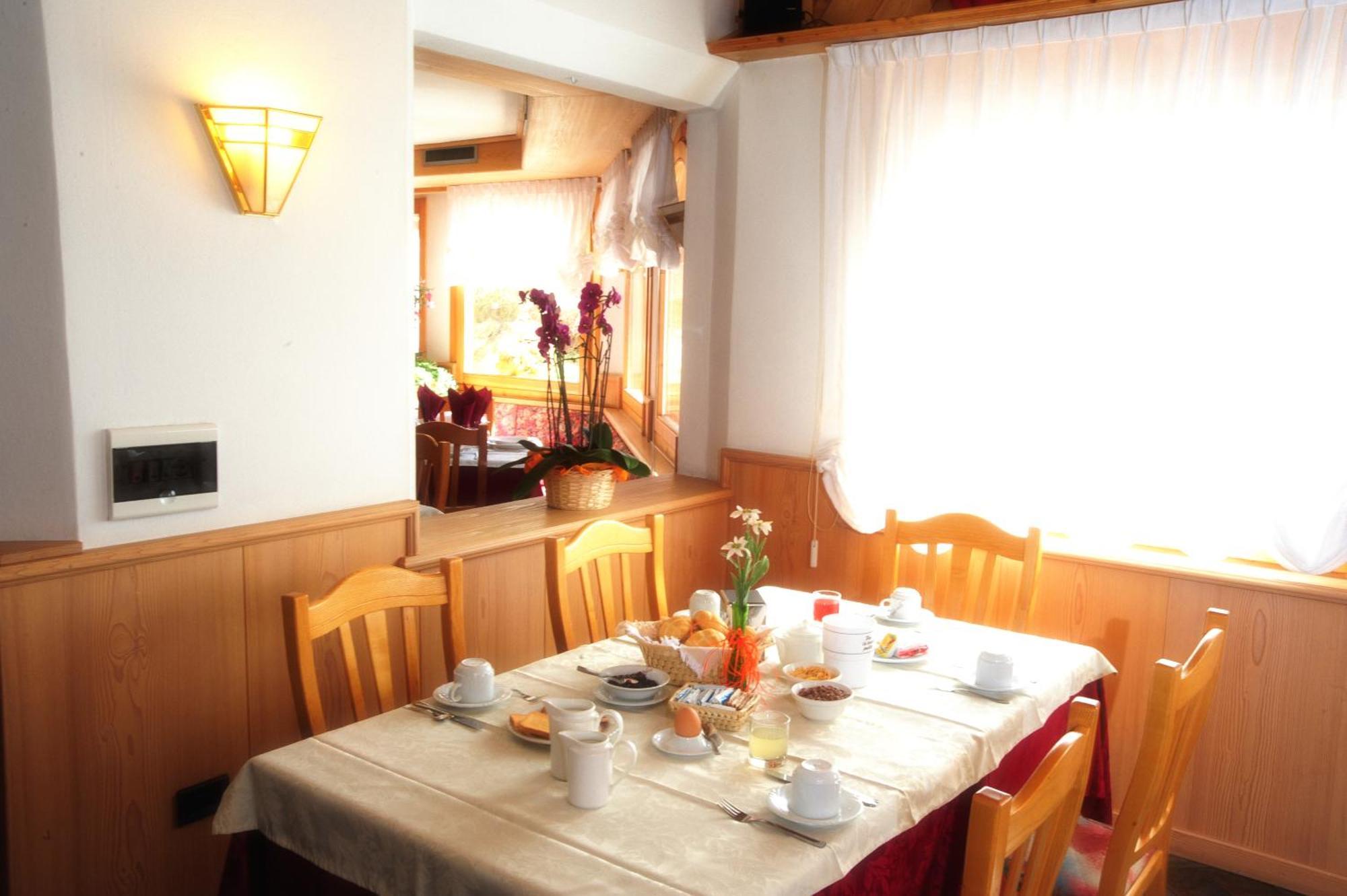 Active Hotel Gran Zebru' Cogolo Kültér fotó